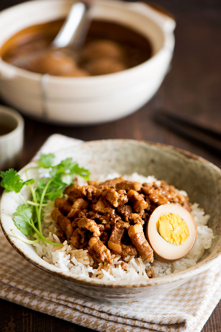 Taiwanese comfort food at its best. Melt in the mouth pork braised in a gorgeous thick sweet & savory sauce. So addictive you can't stop eating.