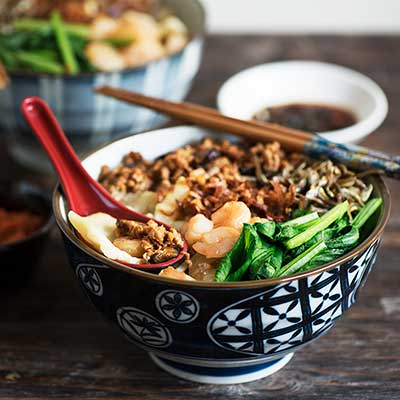 Malaysian Hand Torn Noodles (Mee Hoon Kueh or Pan Mee)