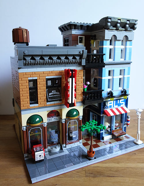 Lego-Detective's-Office-Part-4-(10)