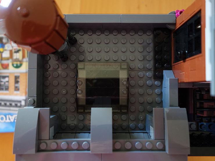 Lego-Detective's-Office-Part-4-(5)