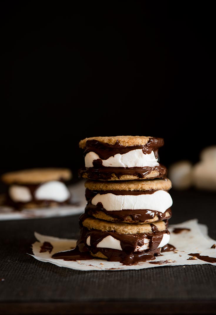 Ooey gooey marshmallow and rich dark chocolate sandwiched between two crisp, light and tender digestive biscuits.