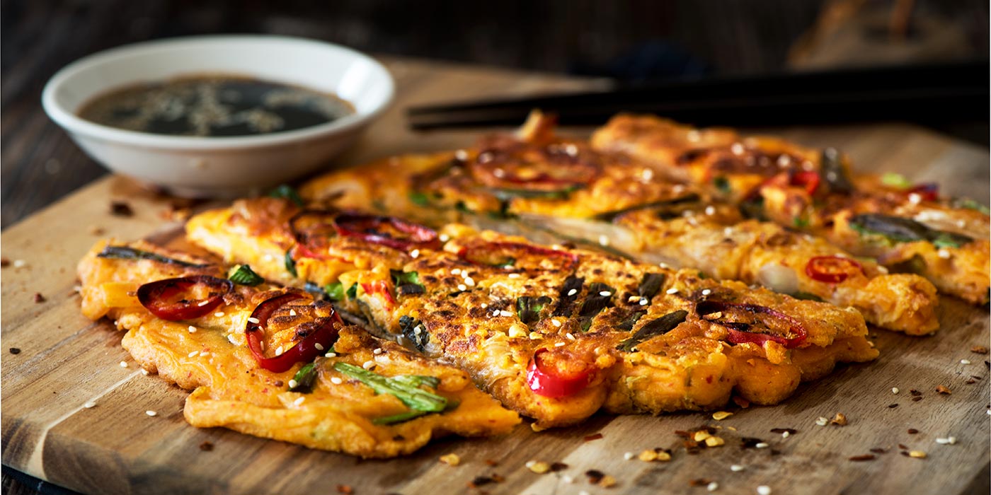 http://www.curiousnut.com/wp-content/uploads/2015/10/Savory-Kimchi-Pancake-Feat-T.jpg