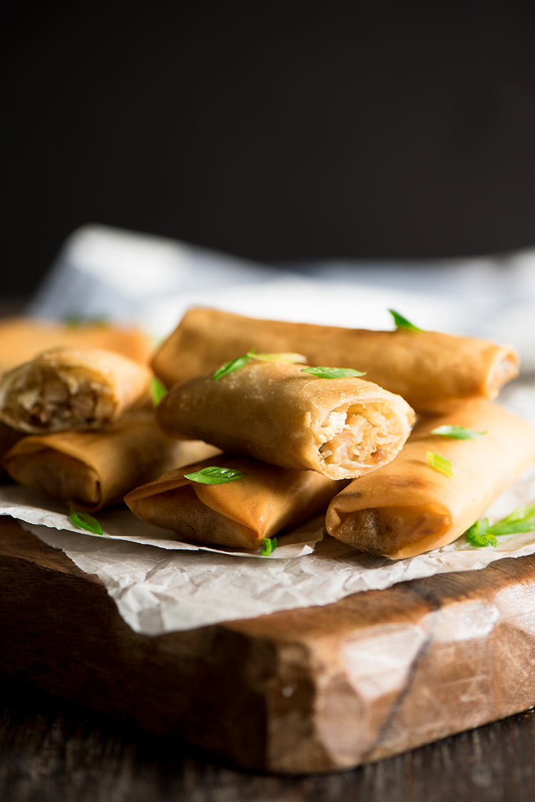 Crispy spring rolls filled with smoky roasted bbq pork belly and vegetables dipped in a sweet & spicy chili sauce.