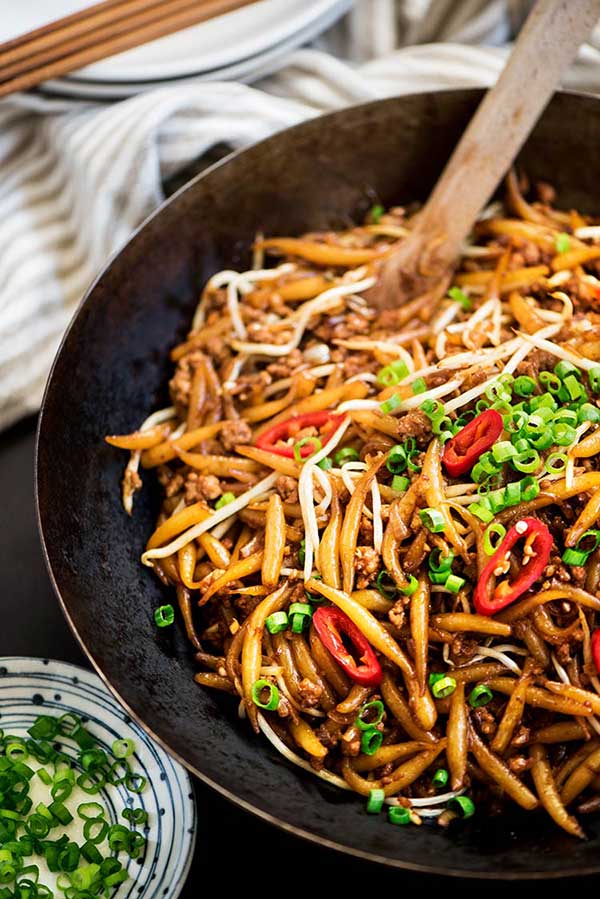 Malaysian Fried Rice Noodles (Lo Shu Fun)